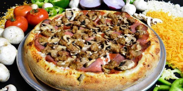 Stromboli Pizza