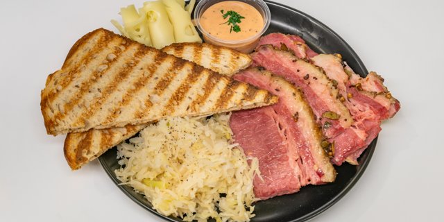 Reuben Plate