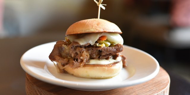 Cheesesteak Sliders