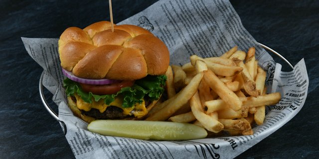 Rainforest Burger Boxed Lunch