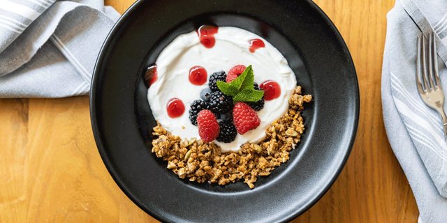 Greek Yogurt Parfait
