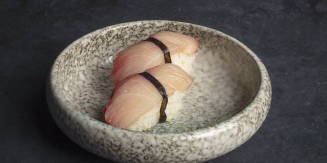 Nigiri Yellowtail