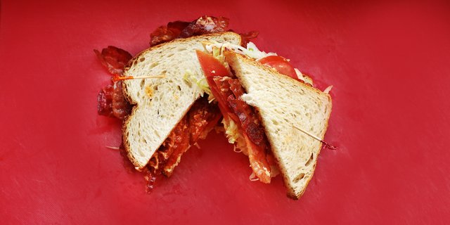 Bustin' BLT Sandwich
