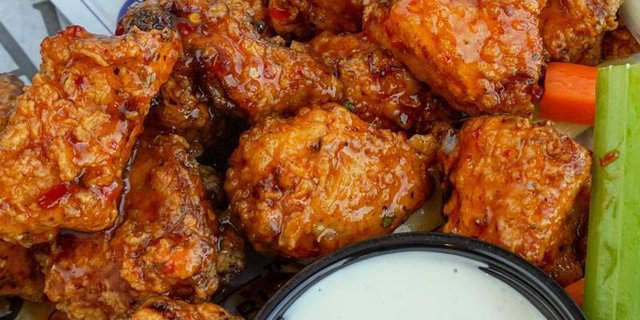 Boneless Wings