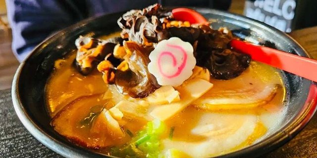 Tonkotsu Ramen Bowls