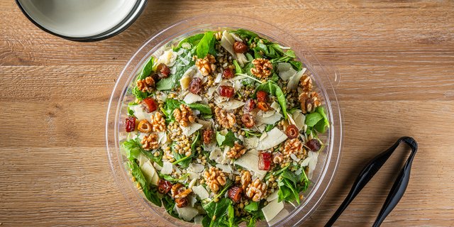Freekeh Dates Salad