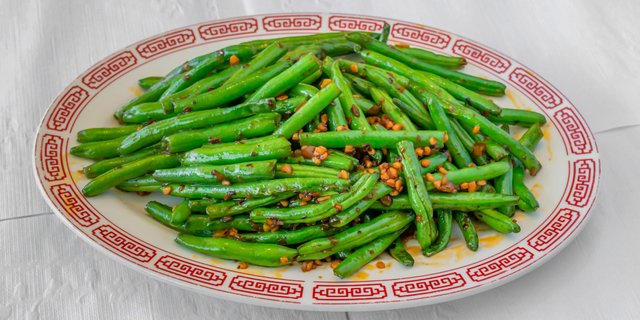 Wok-Fried String Beans