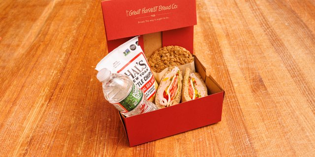Country Smoked Turkey Sandwich Boxed Lunch