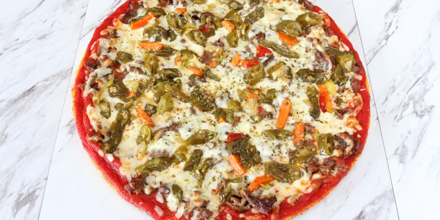 Judy's Chicago Thin Crust Pizza