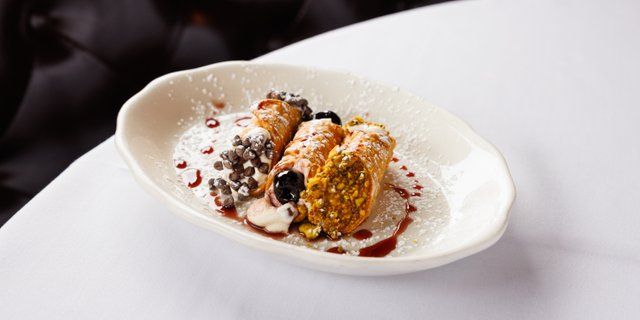 Assorted Mini Cannoli
