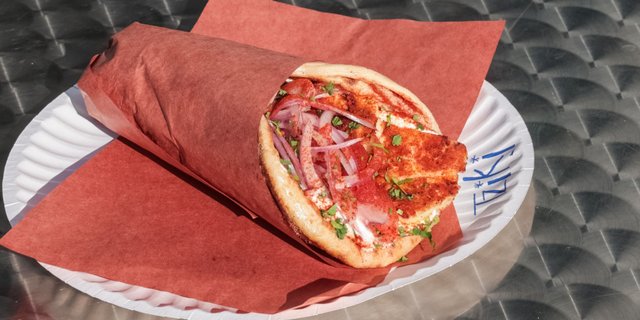 Grilled Halloumi Greek Pita
