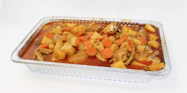 Pollo Guisado