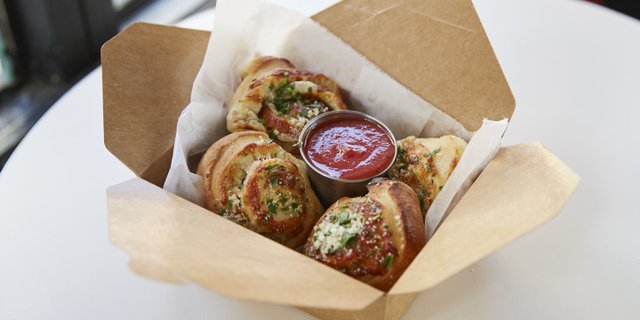 Garlic Knots