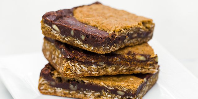 Chocolate Walnut Oat Bar Box Dozen