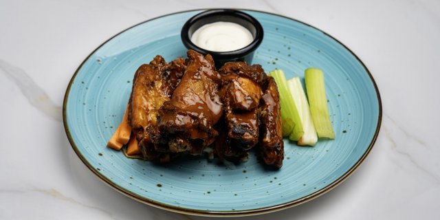 Buffalo Chicken Wings Tray