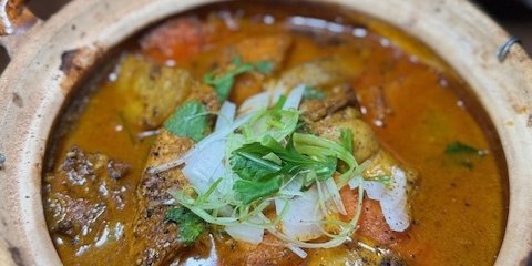 Free Range Chicken Curry & Baguette (Cà Ri Gà)