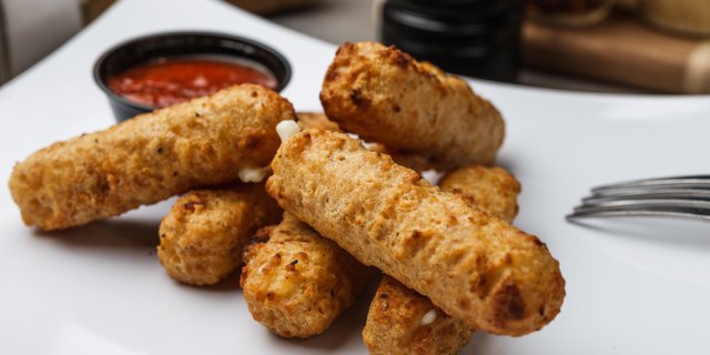 Baked Mozzarella Sticks
