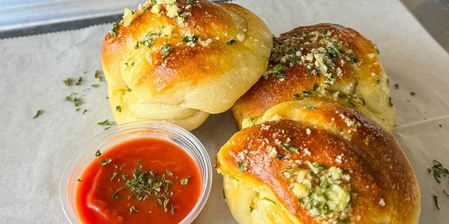 Garlic Knots