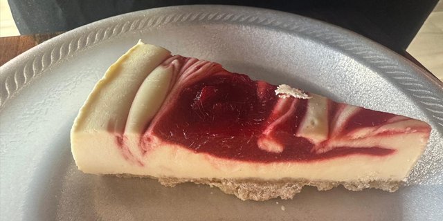 Strawberry Cake