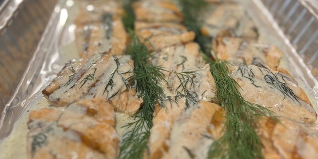 Lemon Dill Salmon Pan