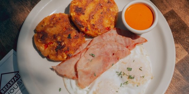 Corn Meal Cakes