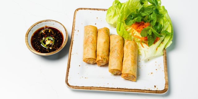 Crispy Vegan Rolls