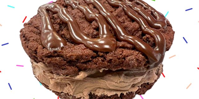 1 Enormous Fudge Wheel