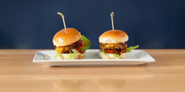 2 Ale House Sliders