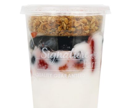 Vanilla Strawberry Yogurt Parfait