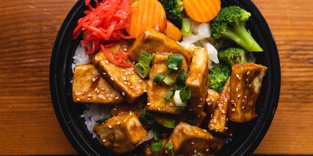 Teriyaki Tofu Rice Bowl