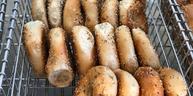 Bakers Dozen Bagels & Spreads