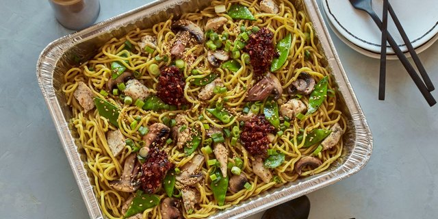 Garlic Butter Chicken Stir-Fry Platter