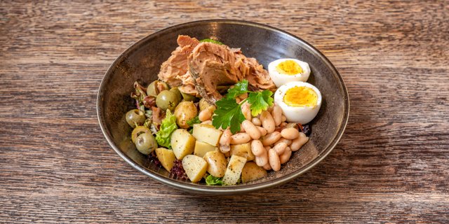 Poached Tuna Salad