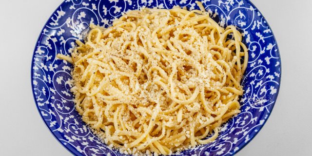 Spaghetti Cacio & Pepe