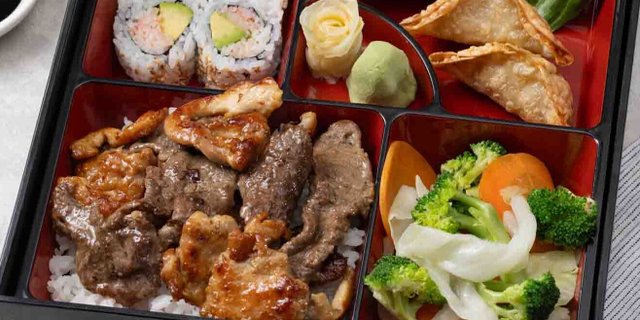 Beef Chicken Bento
