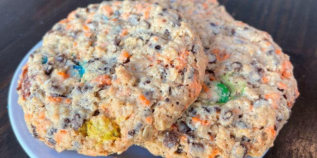 Monster Cookie