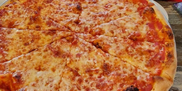 18" Vegan Cheese Pizza