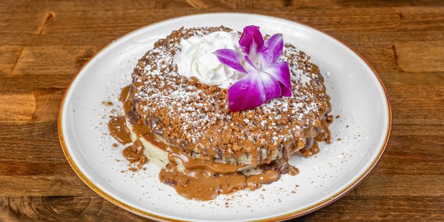 Lotus Chocolate Pancakes