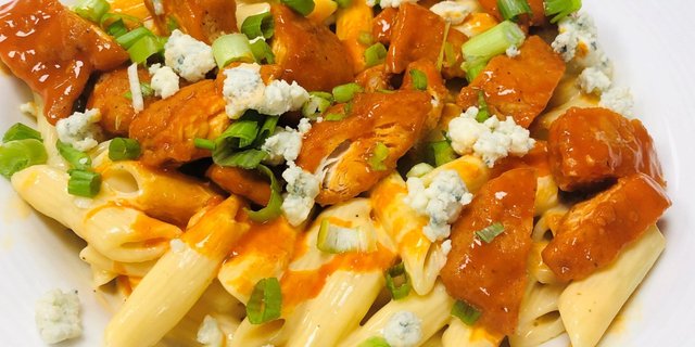 Buffalo Mac & Cheese Platter