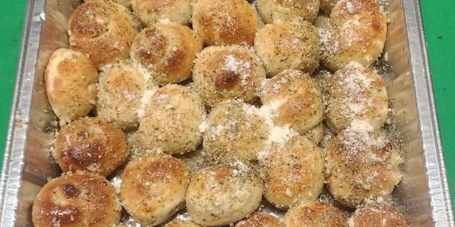 Garlic Knots