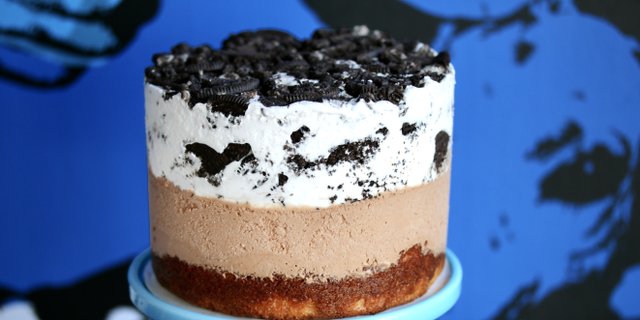Double Stuffed Cake