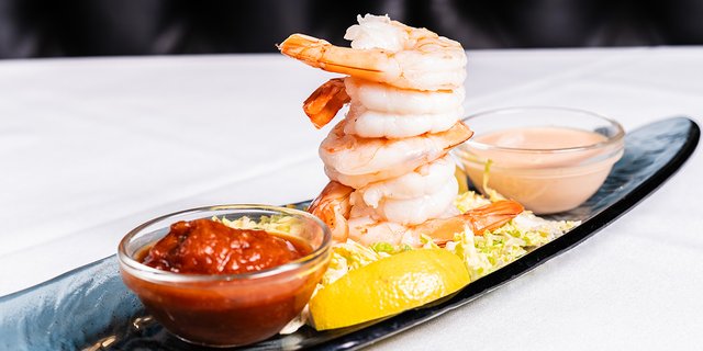 Individual Jumbo Shrimp Cocktail