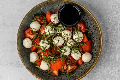 Mozzarella Caprese