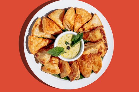 Roti w/ Green Curry Tray