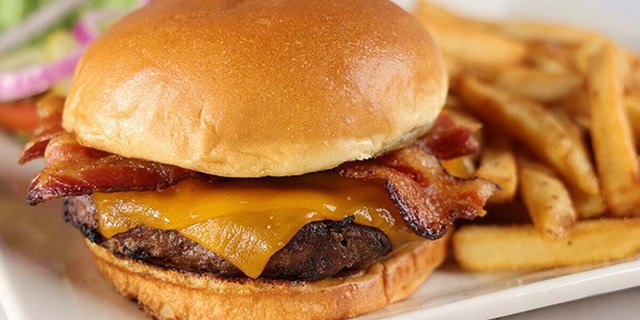 Bacon Cheddar Burger