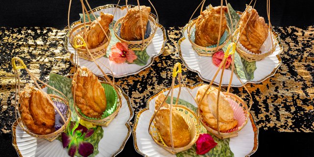 Basil Chicken Puff