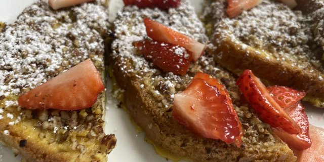 Pecan Crusted French Toast