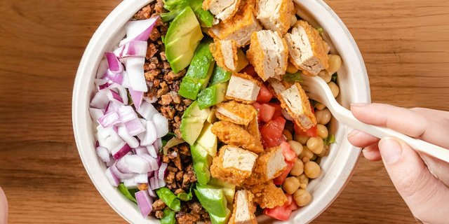 Crispy Vegan Chik'n Bacon Cobb Salad Boxed Lunch