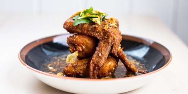 Crispy Umami Chicken Wings