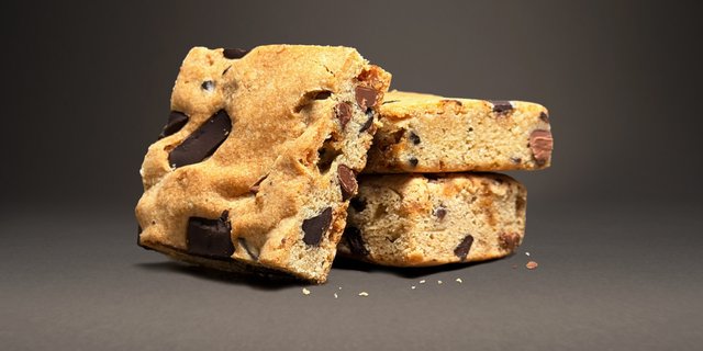 12 Blondie Brownies
